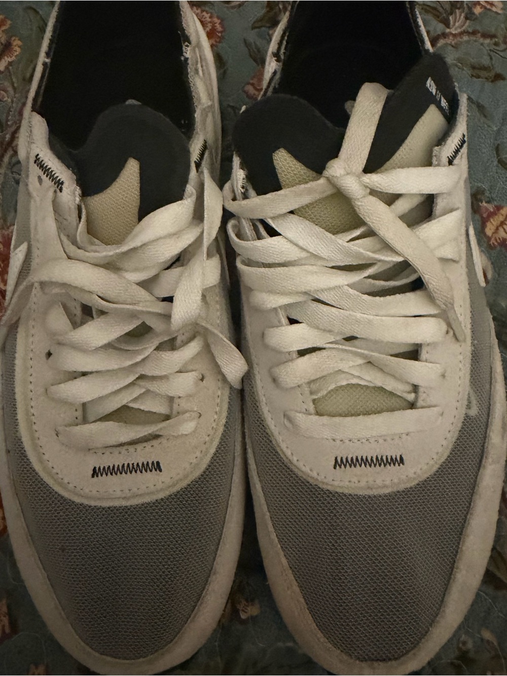 Nike Women’s Casual Grey and White Lace-Up Sneakers